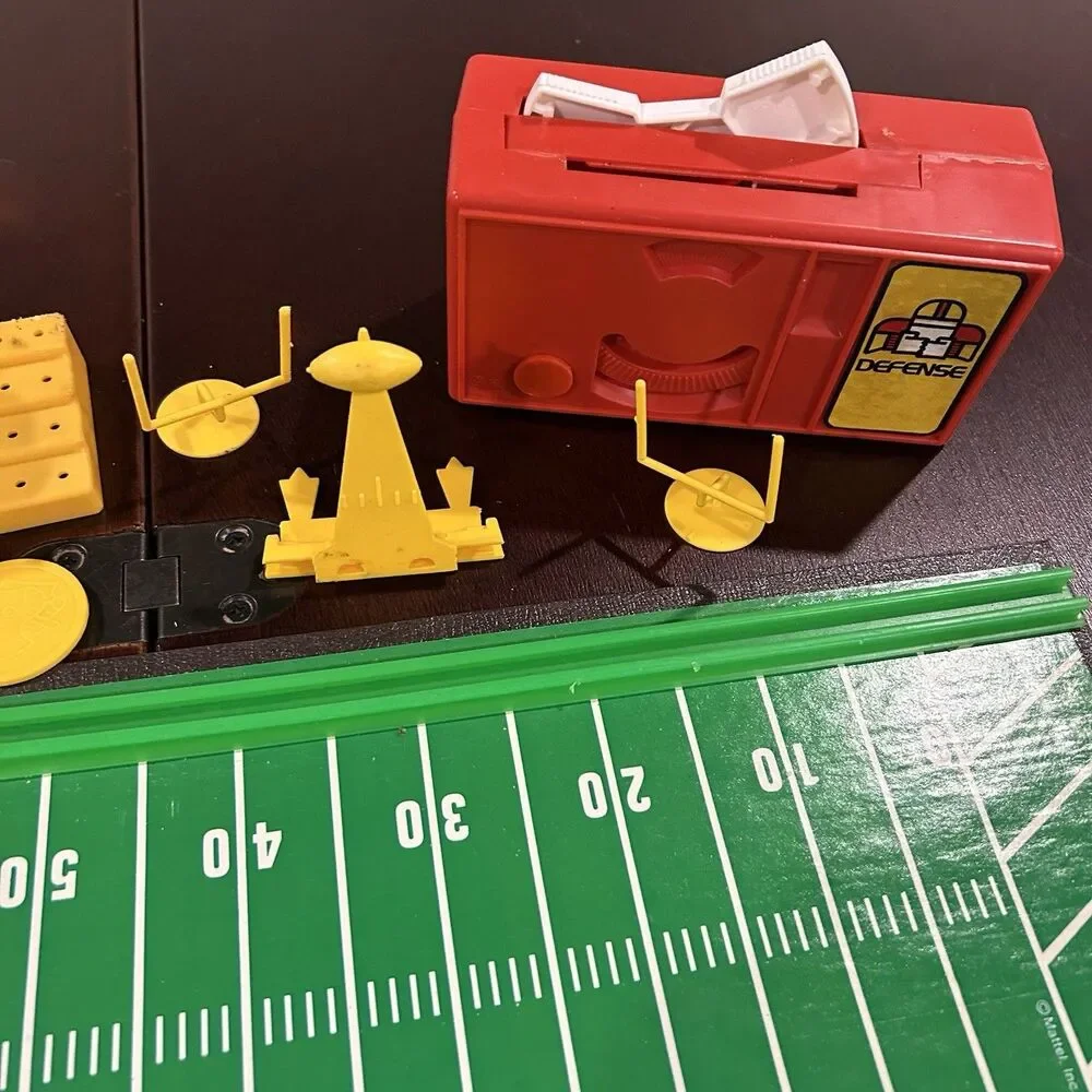 1977 Mattel ABC Talking Monday Night Football Call The Play Sportscaster Game